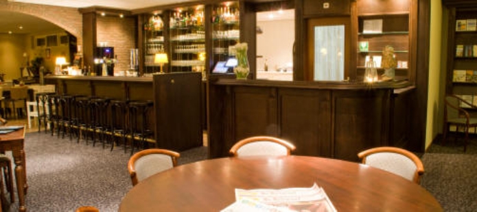 Bar Bar