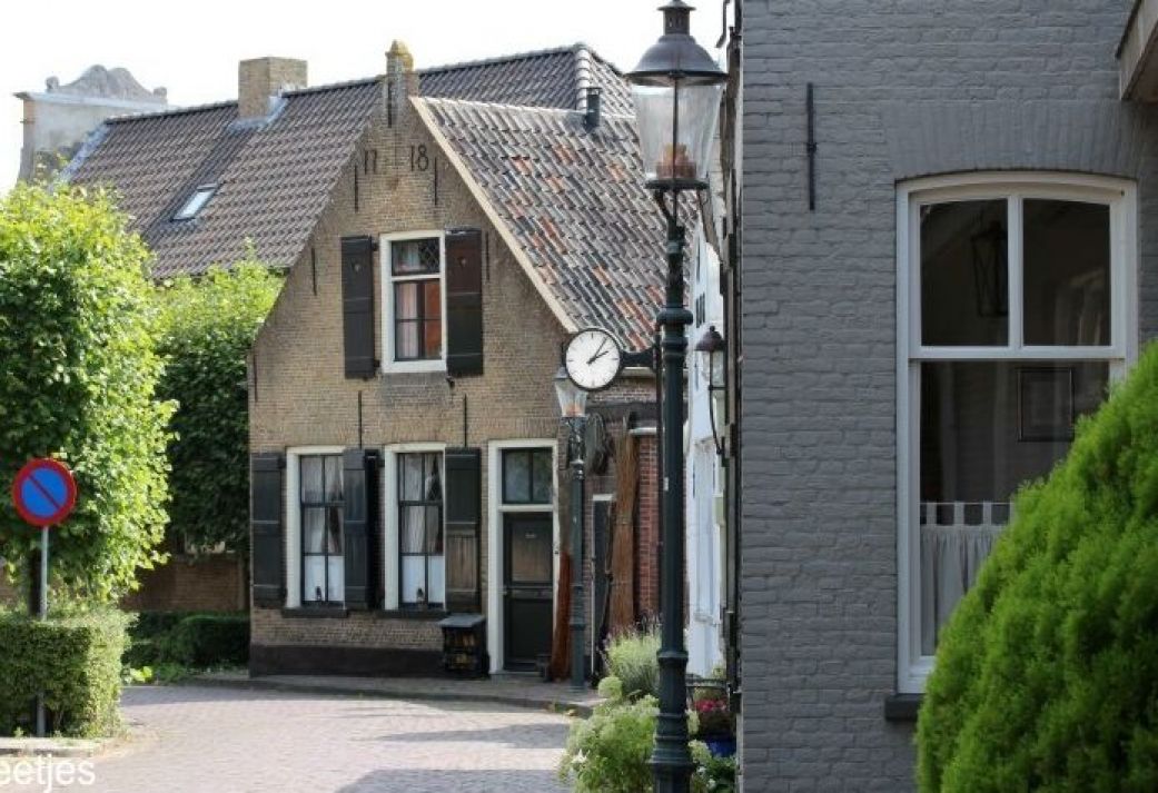 Historische Dorpswandeling door Drimmelen - Op stap met een gids