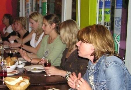 Wie is de mol aan tafel
