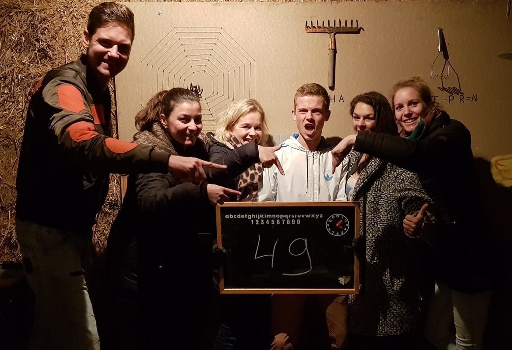 Winterspecial - Indoor groepsuitje op de Veluwe - Escape Room en workshop Burgers en Bier