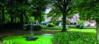 Tuin bij het hotel