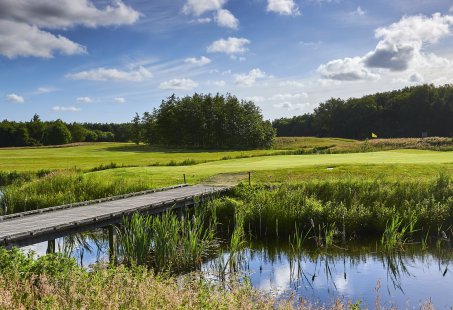 Overnachten aan de golfbaan en golfen bij de Drentsche en de Compagnie