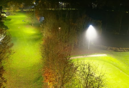 Uniek nachtgolf arrangement vlak over de grens in Duitsland - Verblijf op een 12-eeuws kasteelhotel!