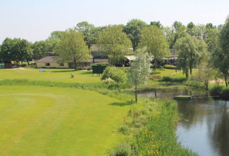 Golf en Geniet op de Veluwe en overnacht op een landgoed in de Veluwse bossen