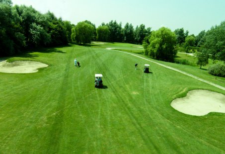 Romantisch nachtje weg in Vlaardingen en golfen bij Crayestein golf