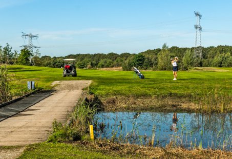 Droom weg in uw Birdie, Eagle of Albatros Villa op het unieke resort aan de golfbaan in Brabant