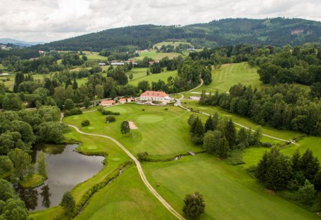 Golfarrangement in het Beierse Woud - 4-sterrenhotel met Spa en Golfen bij Oberzwieselau
