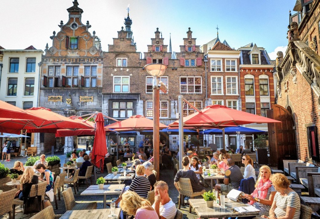 Bedrijfsweekend Nijmegen- Met City Challenge en VR Dinner game